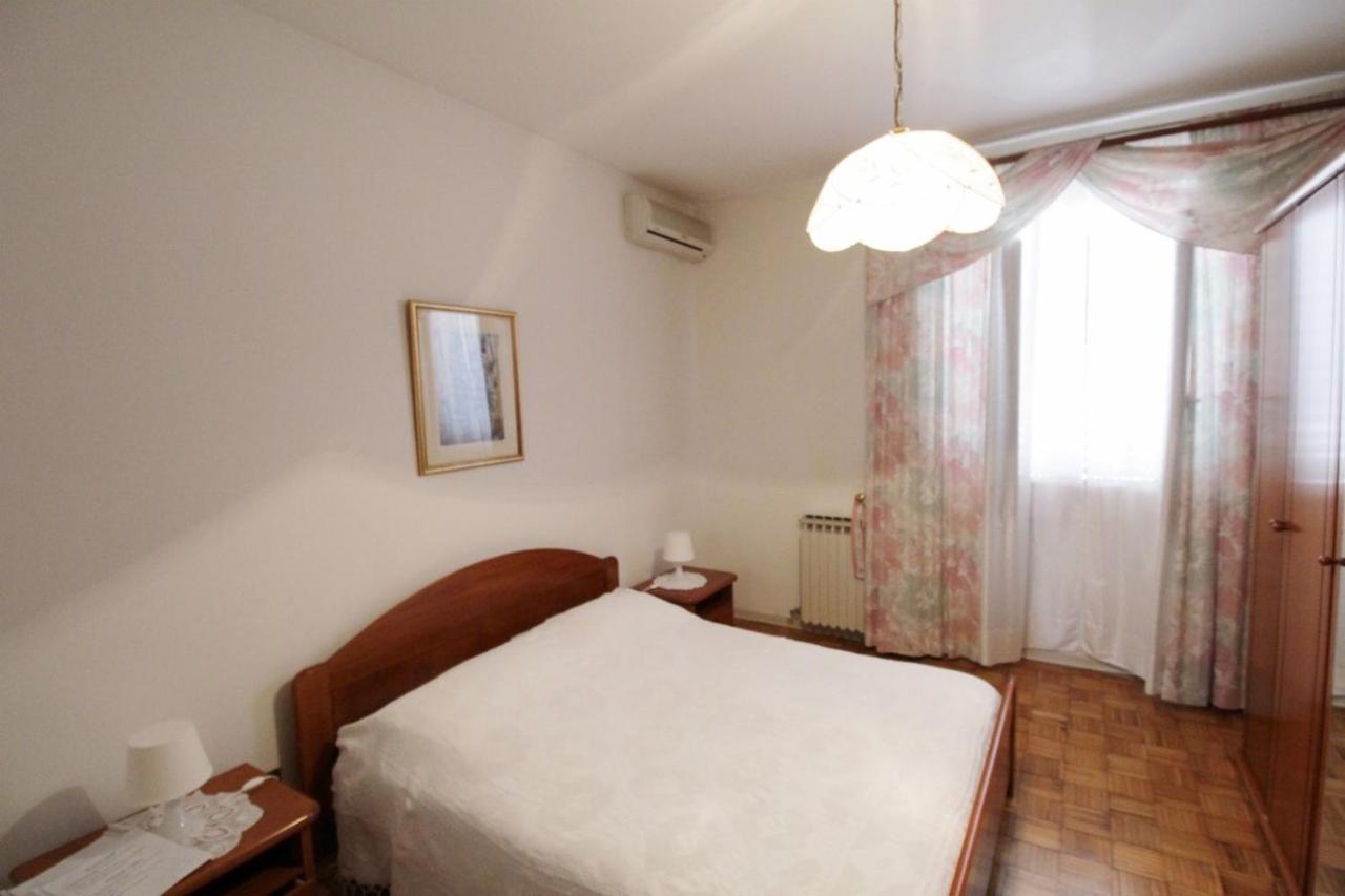 Apartment Orietta ซาวูดริยา ภายนอก รูปภาพ